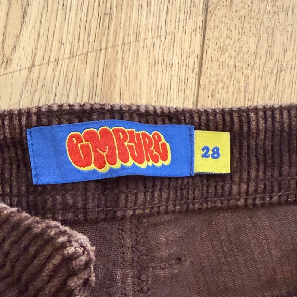 Empyre Dark Brown Corduroy Relax Loose Fit skate pants - Picture 3 of 8